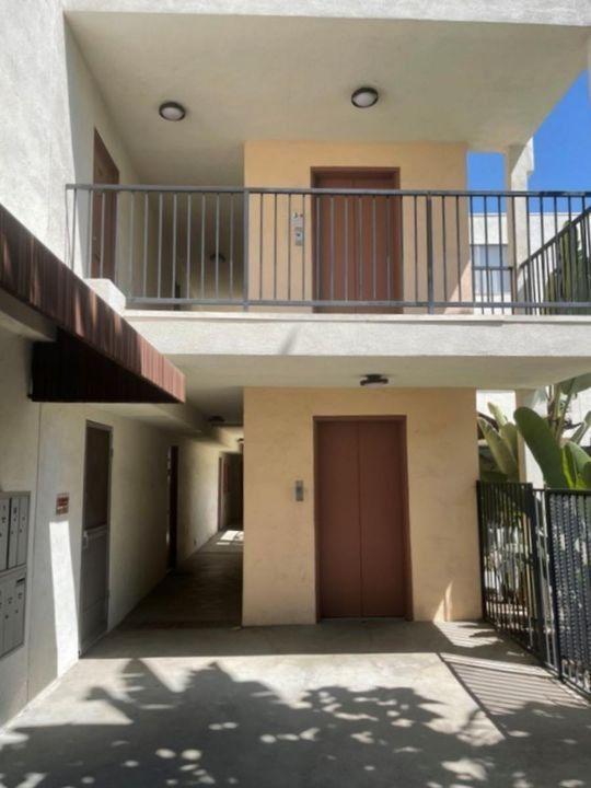 property for rent #4
