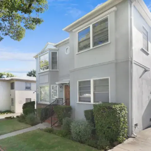 property for rent #1