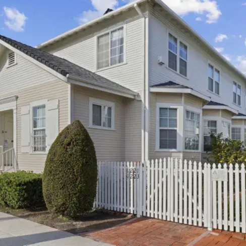 property for rent #3