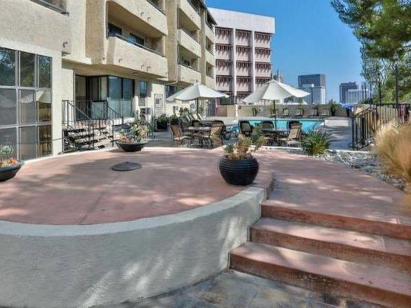 property for rent #4